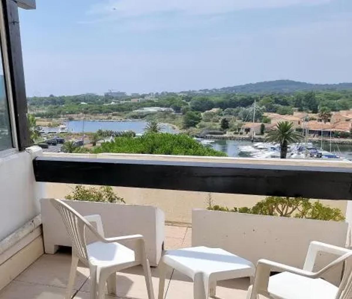 Cyrène Port Nature 5